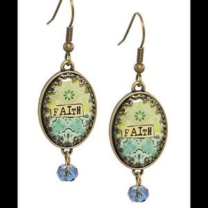 AUCTION PRICE👩🏻‍⚖️ Faith Earrings By Kelly Rae Roberts / KELLY
